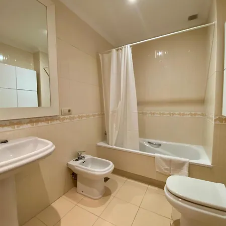 Apartment En Con Piscina Sanxenxo