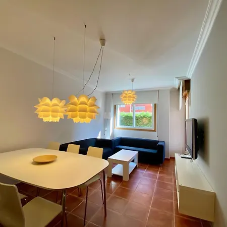 En Con Piscina Apartment